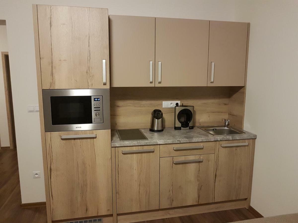 Apartman Jasna Lucky เดมานอฟสกา โดลินา ภายนอก รูปภาพ